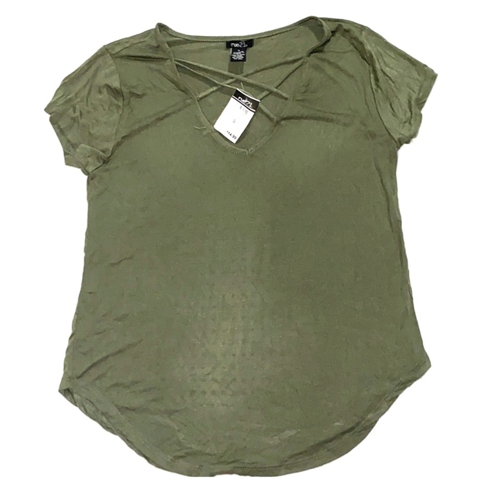 Brand new dark olive green t shirt!